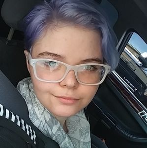 Meet your Posher, Whitney